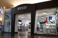 ECCO OUTLET GREAT LAKES CROSSING