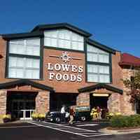 Lowes Foods of Holly Springs