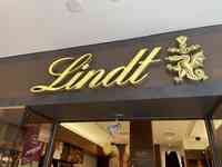 Lindt Chocolate Shop - Halifax Shopping Centre