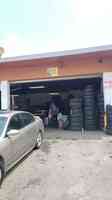 De Luca Tires