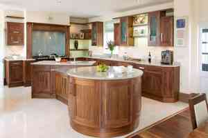 Lawrence Lyons Exclusive Kitchens