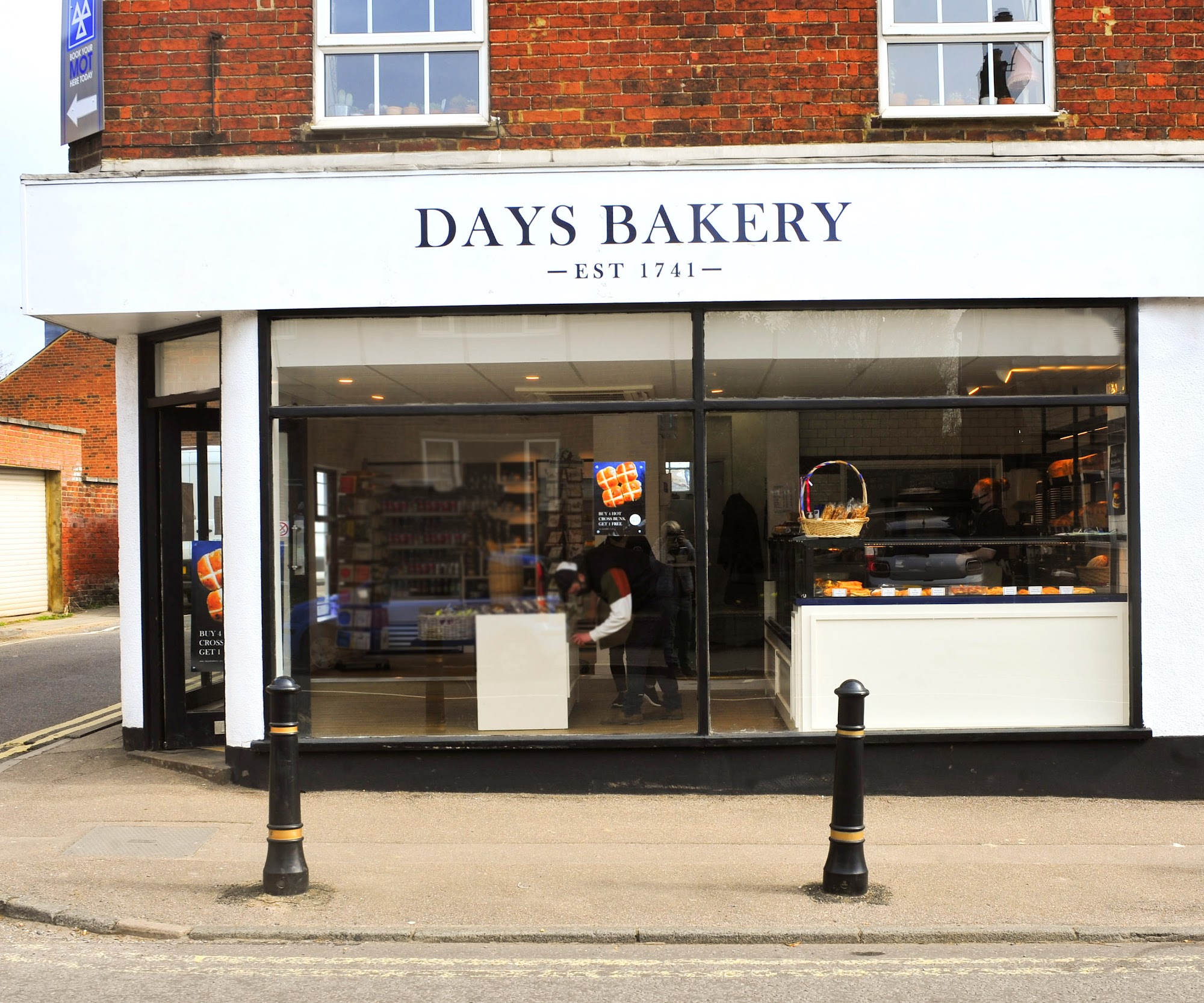 Days Bakery Deli & Bakery