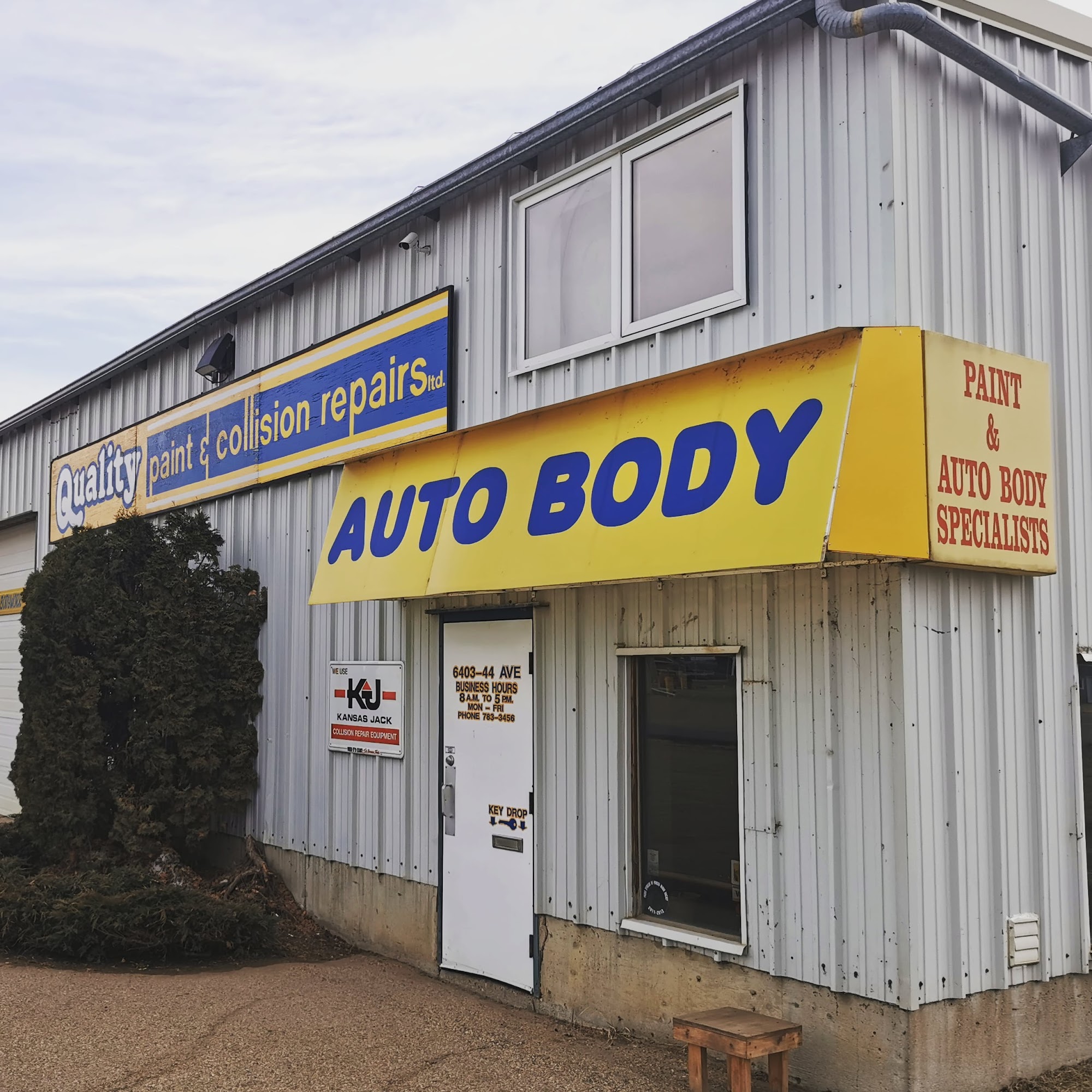 Quality Paint & Collision (2021) Ltd 6403 44 Ave, Ponoka Alberta T4J 1J8