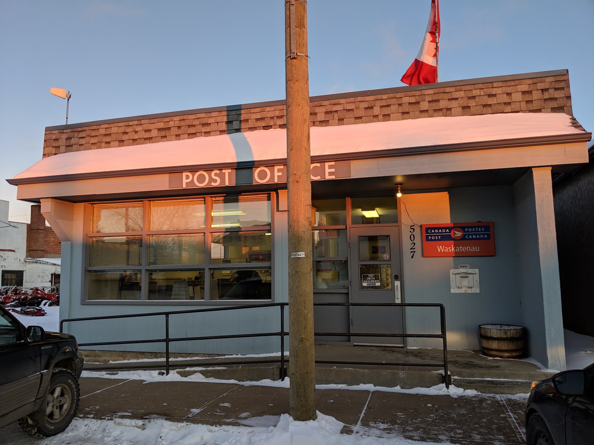 Waskatenau Post Office