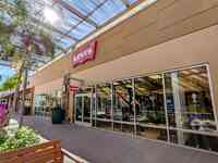 Levi’s Outlet Store