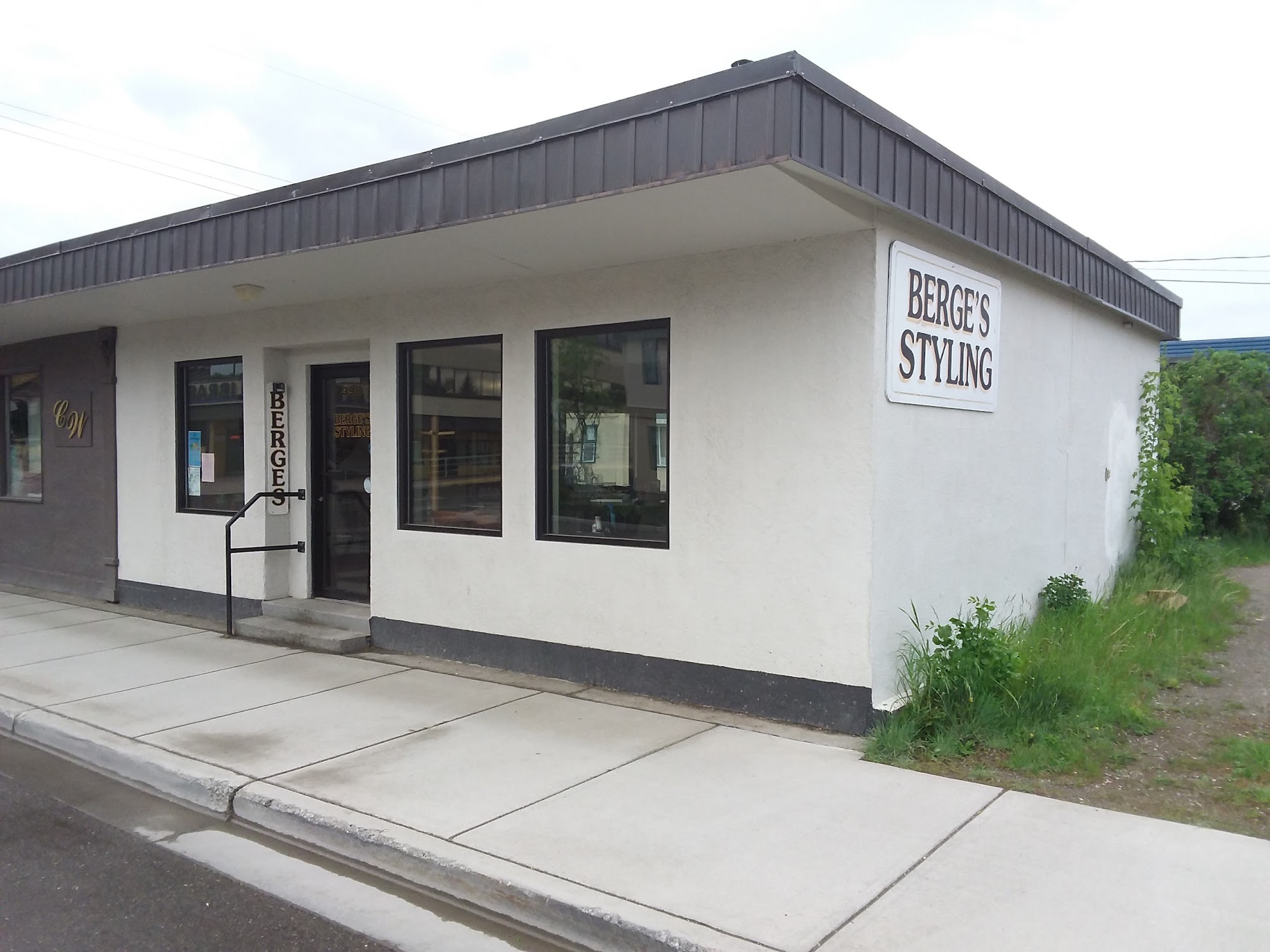 Berges Styling 398 St Laurent Ave, Quesnel British Columbia V2J 5A3