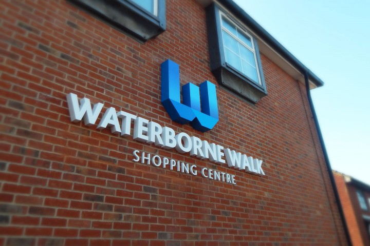 Waterborne Walk Shopping Centre