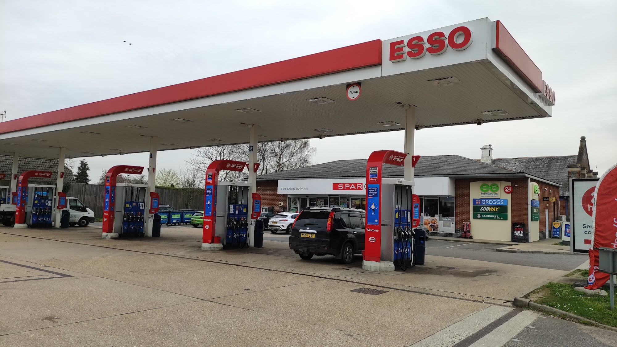 ESSO EG SHINFIELD