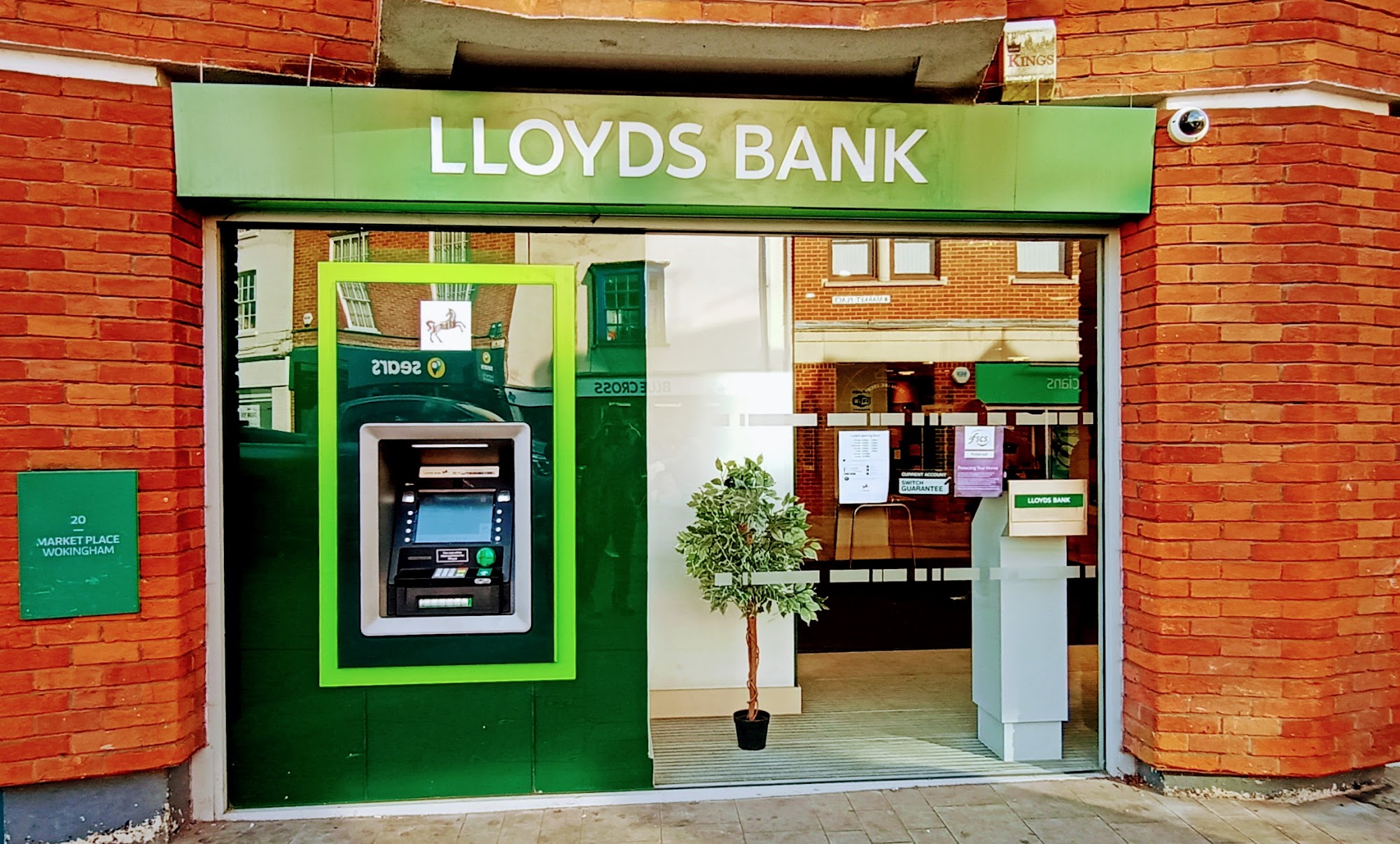 Lloyds Bank ATM