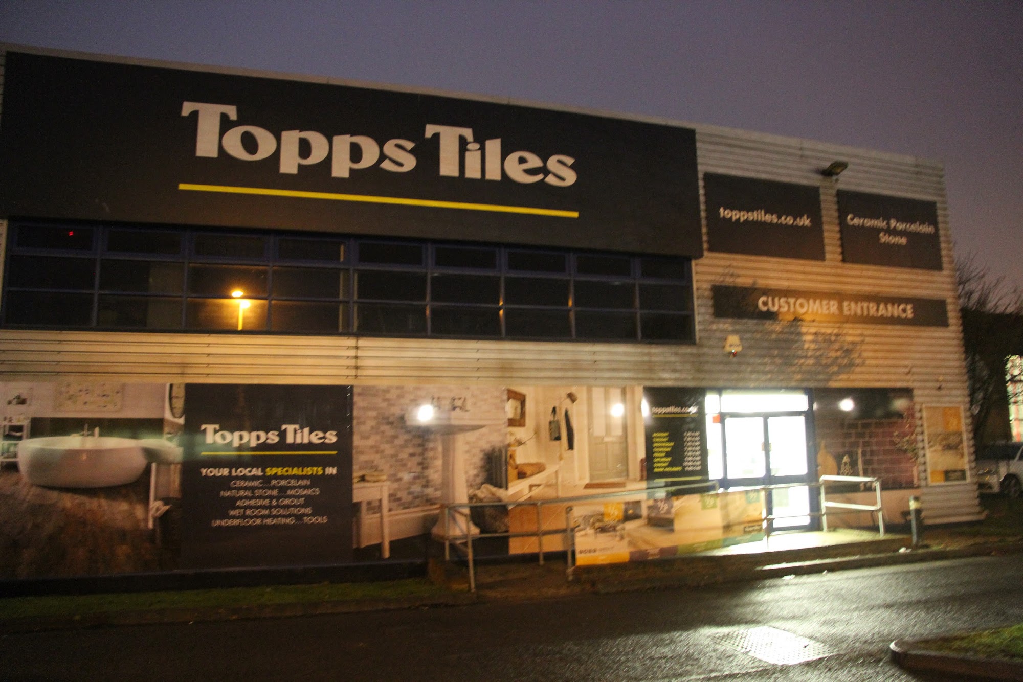 Topps Tiles Aylesbury