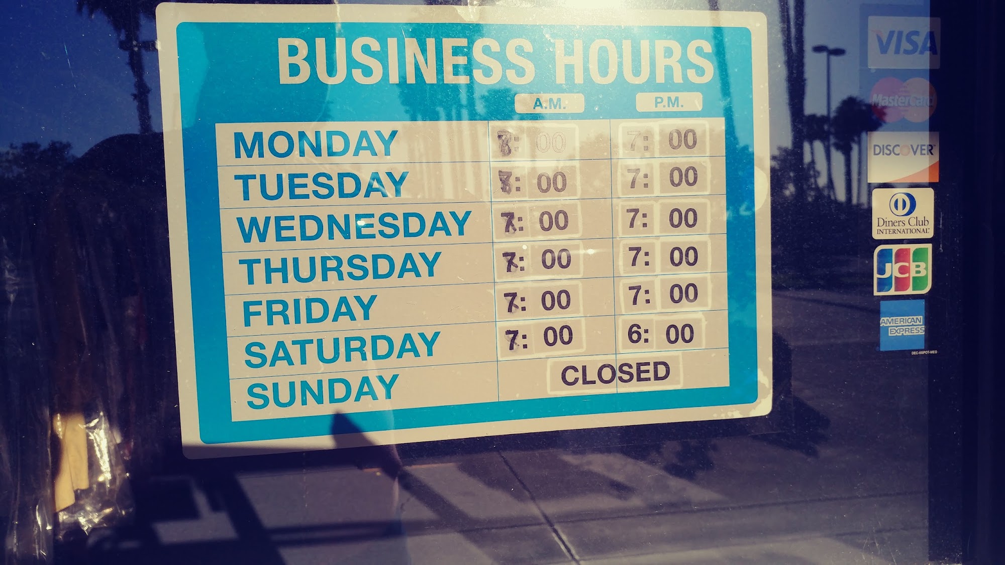 Discovery Bay Cleaners