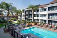 Courtyard by Marriott Fresno