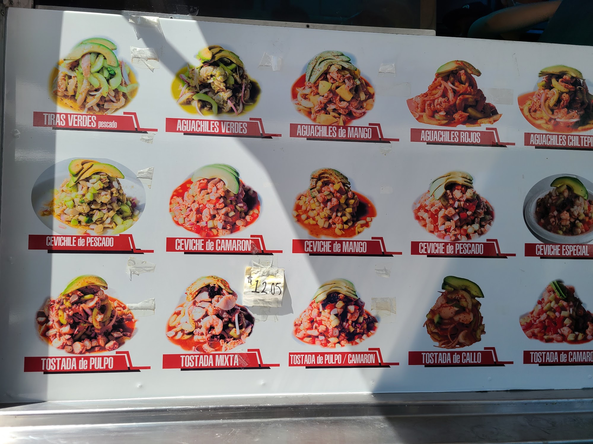 Mariscos Al mazatleco Menu