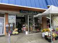 Flower Outlet & Gifts