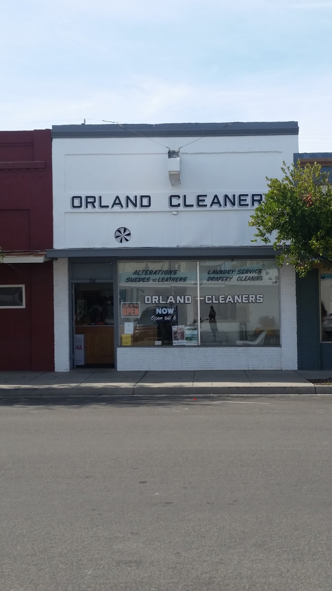 Orland Cleaners 726 5th St, Orland California 95963