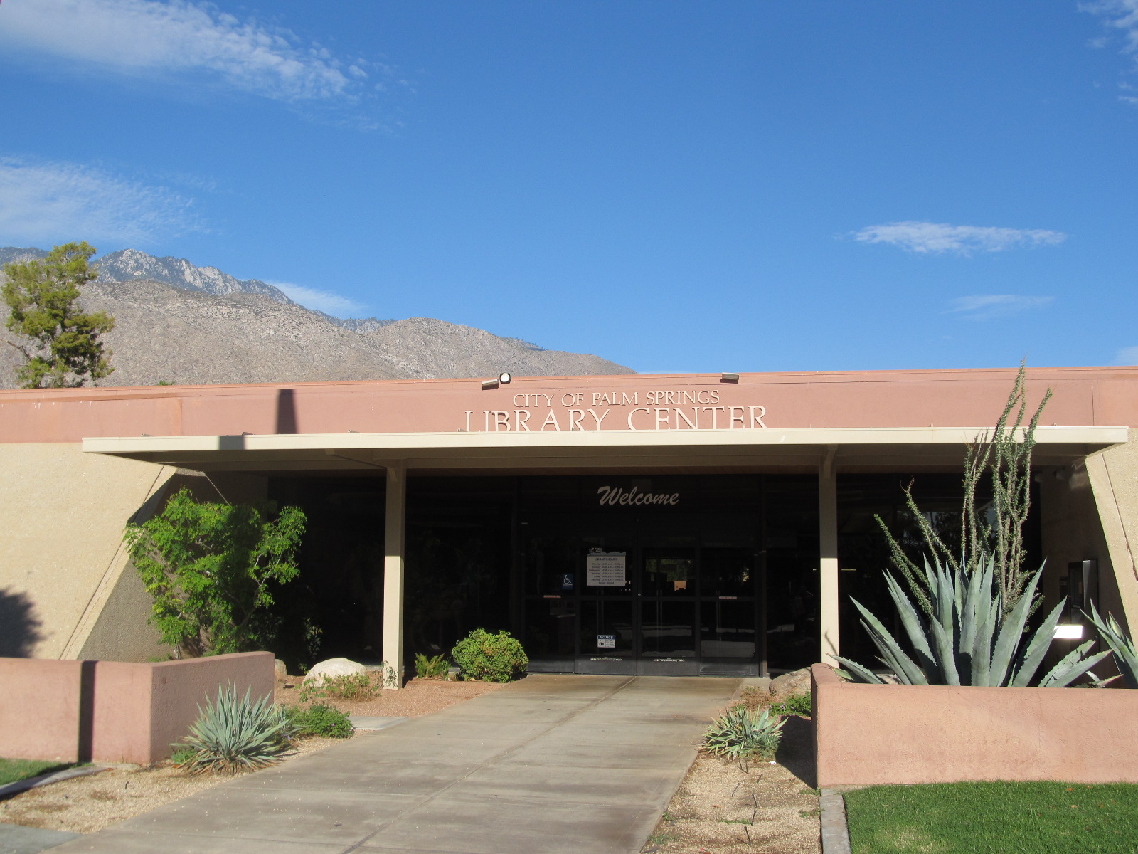 Palm Springs Public Library 300 S Sunrise Way, Palm Springs