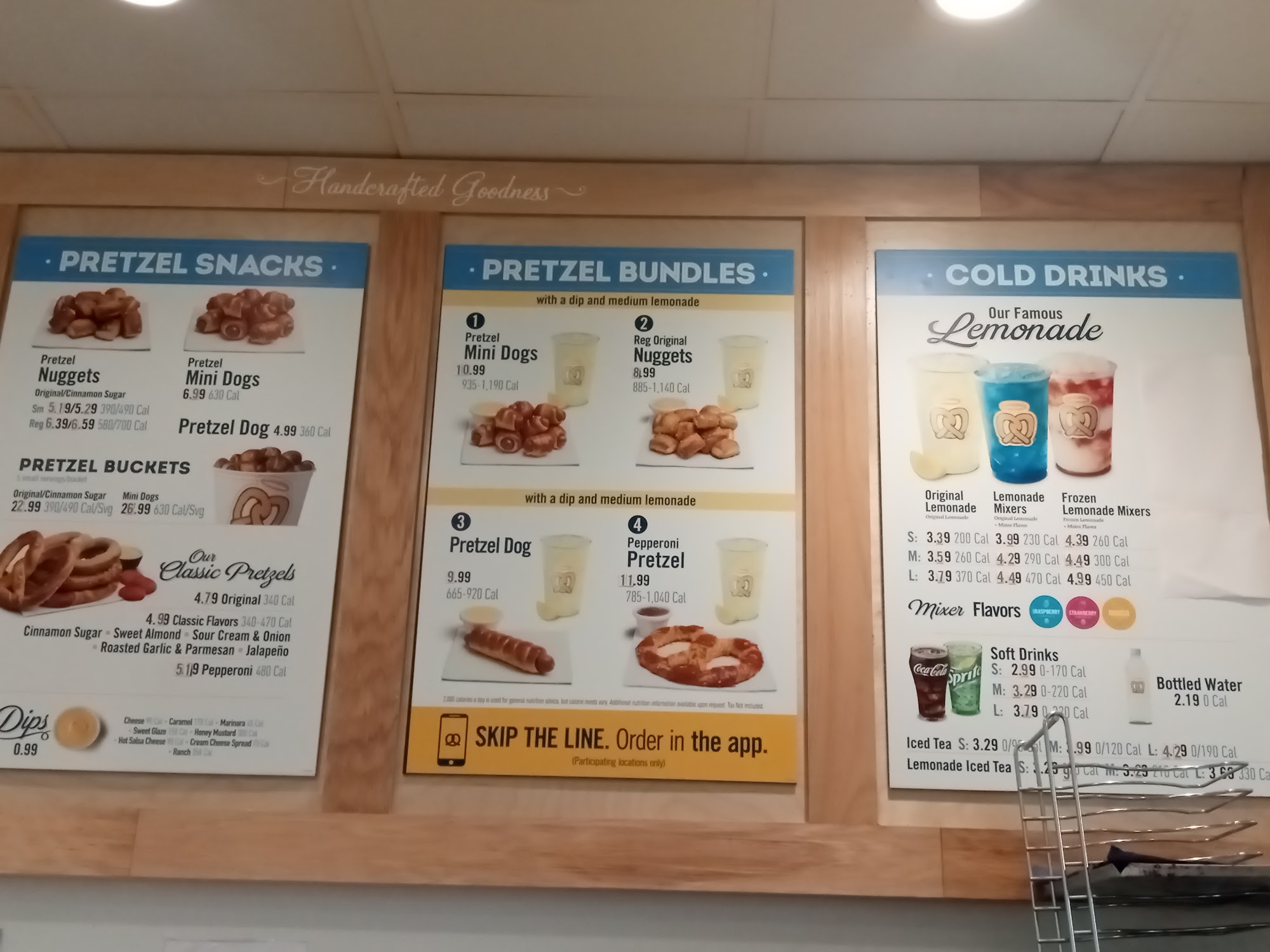 Auntie Anne's Menu