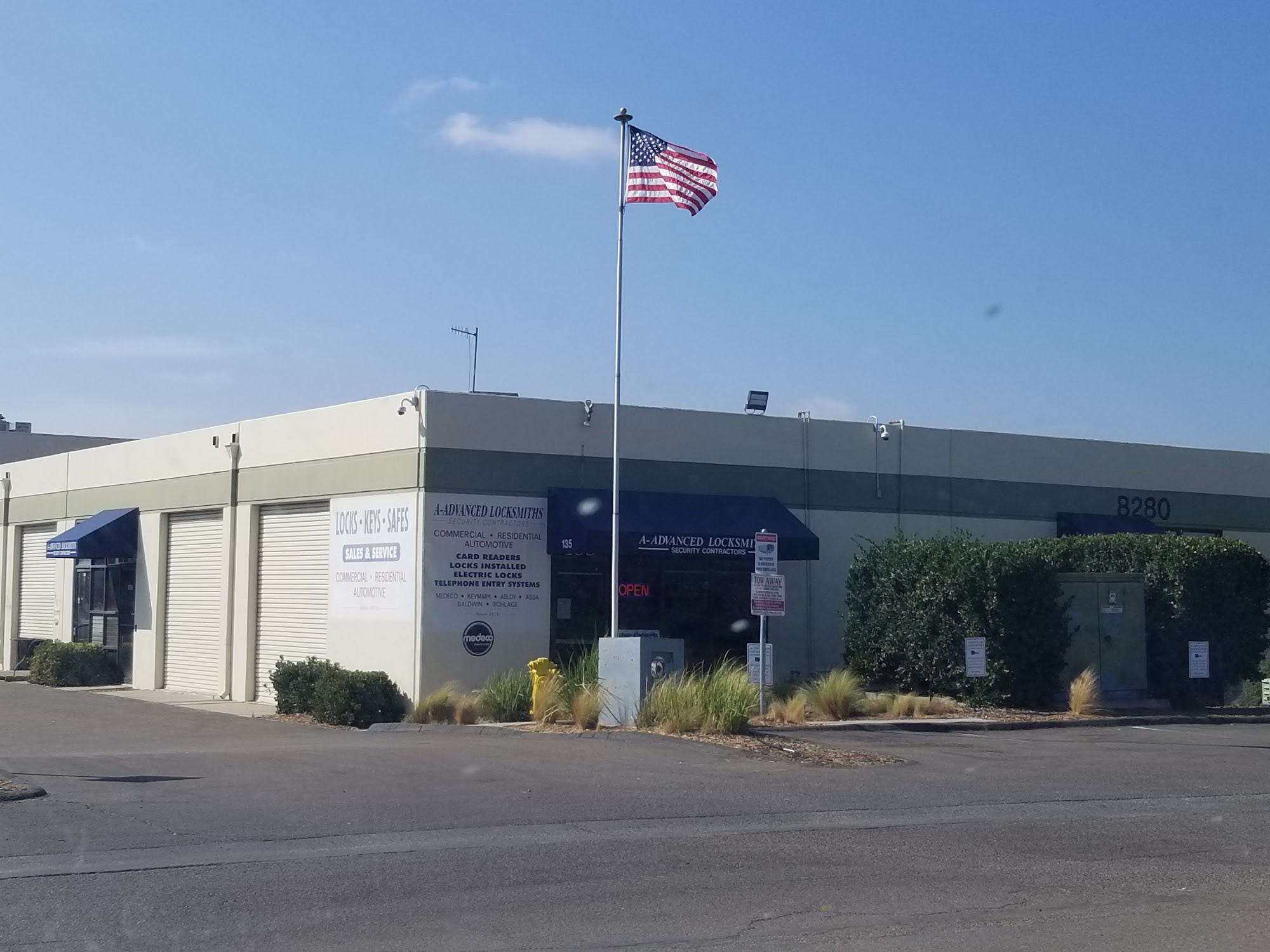 A-Advanced Locksmiths