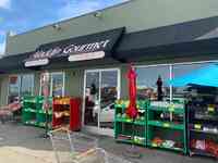 Aladdin Gourmet | Grocery & Gourmet Store | Falafel, Humus, Halal Meat in San Mateo
