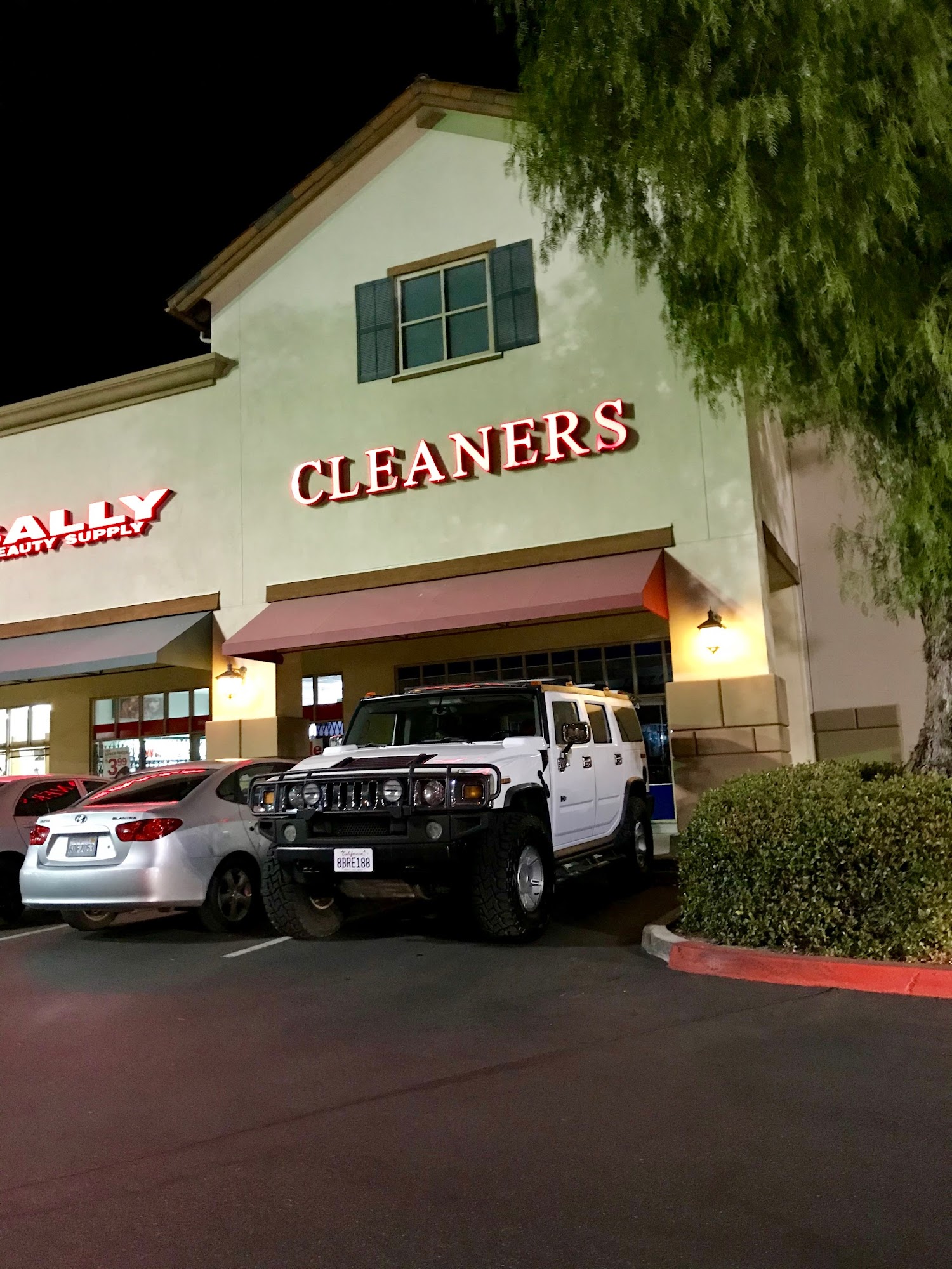 Marketplace Cleaners 25864 The Old Rd, Stevenson Ranch California 91381