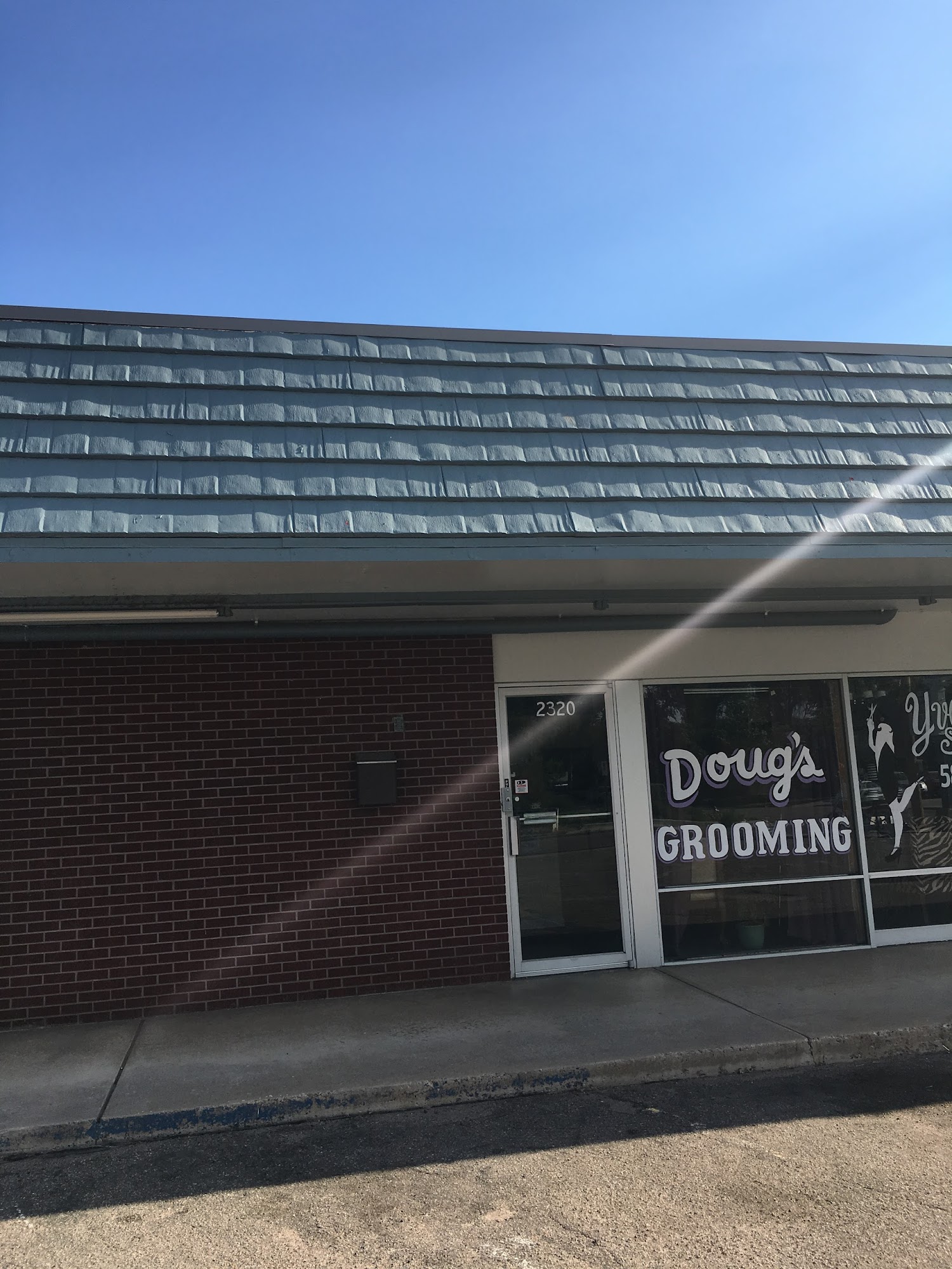 Doug's grooming Pueblo