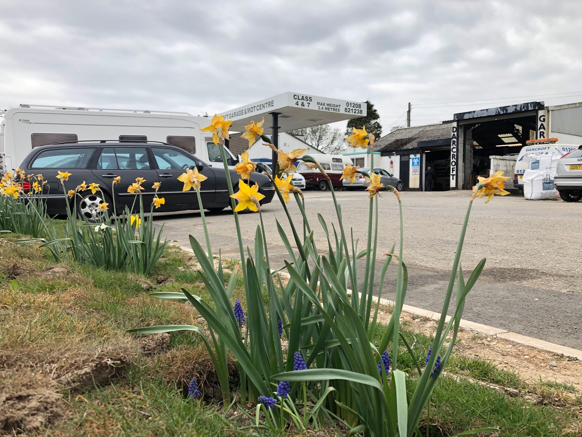 Darcroft Garage & Mot Centre