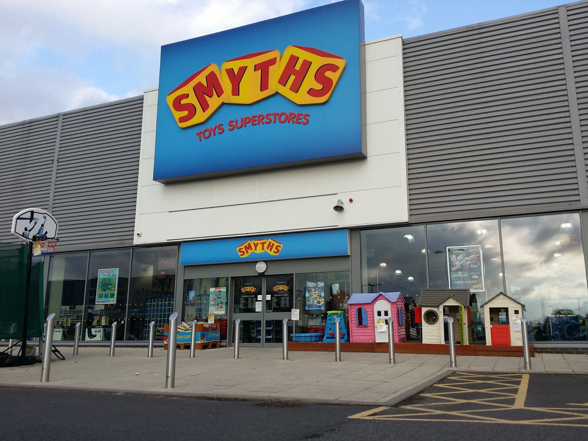 Smyths Toys Superstores