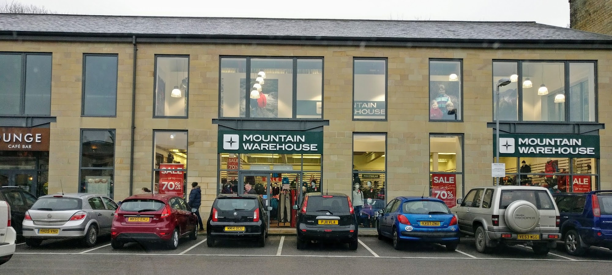 Mountain Warehouse Glossop