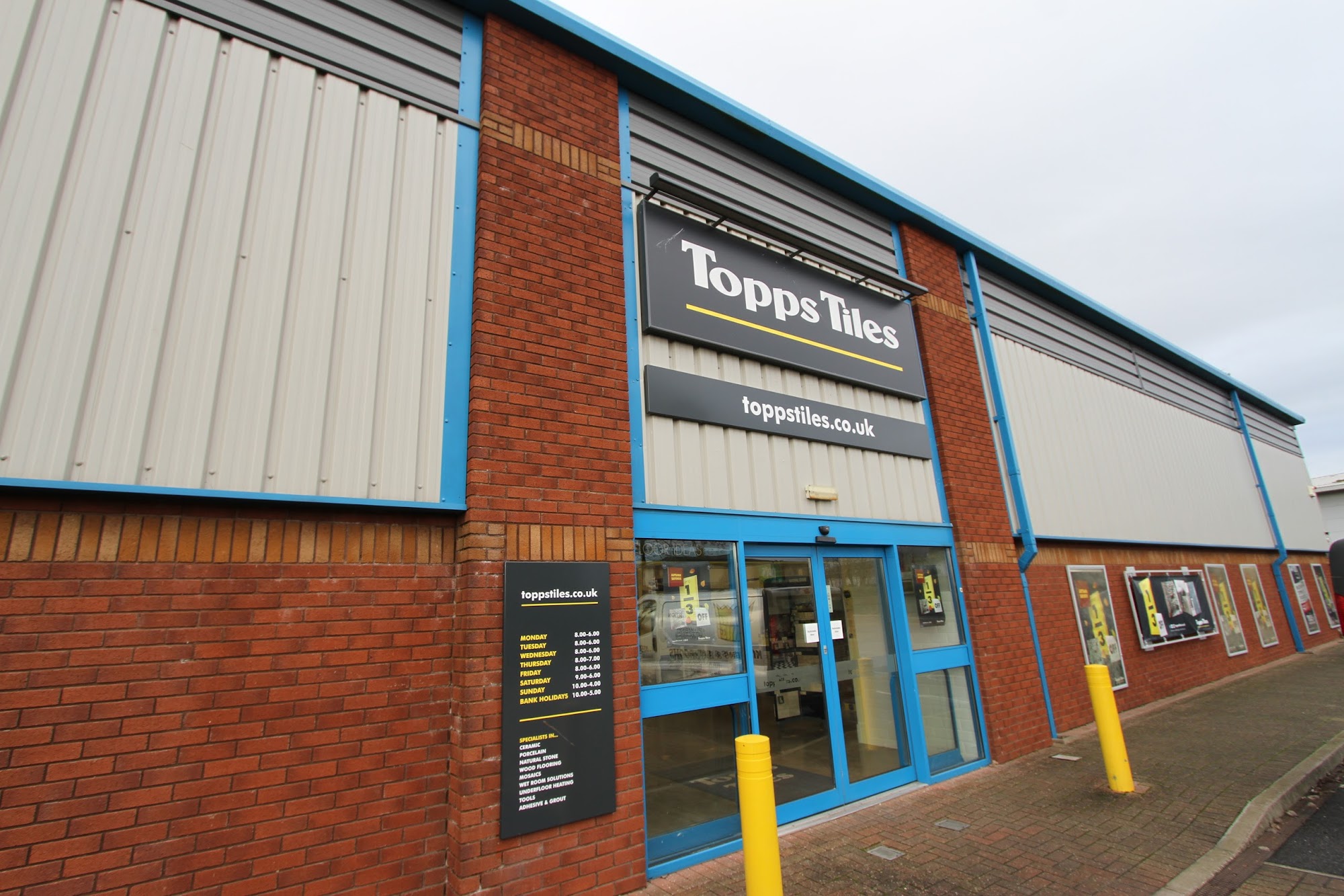 Topps Tiles Exmouth