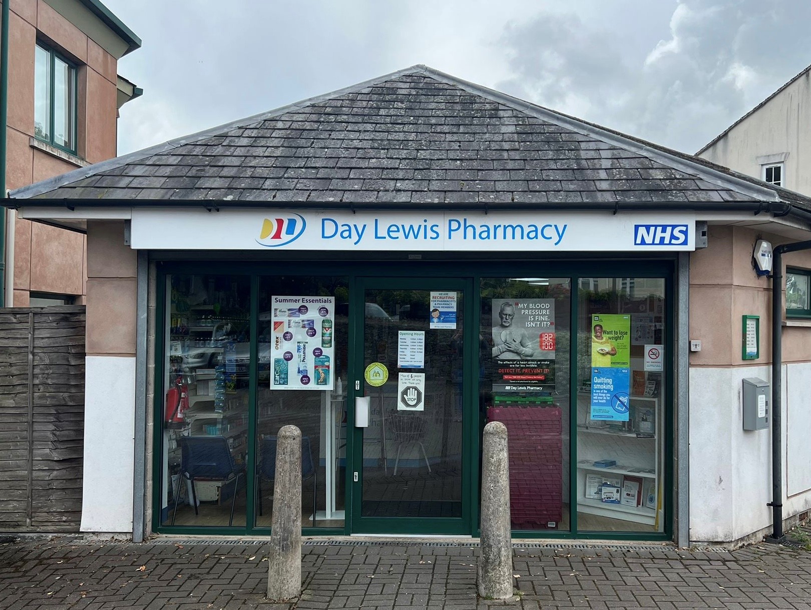 Day Lewis Pharmacy Torquay Bronshill Road