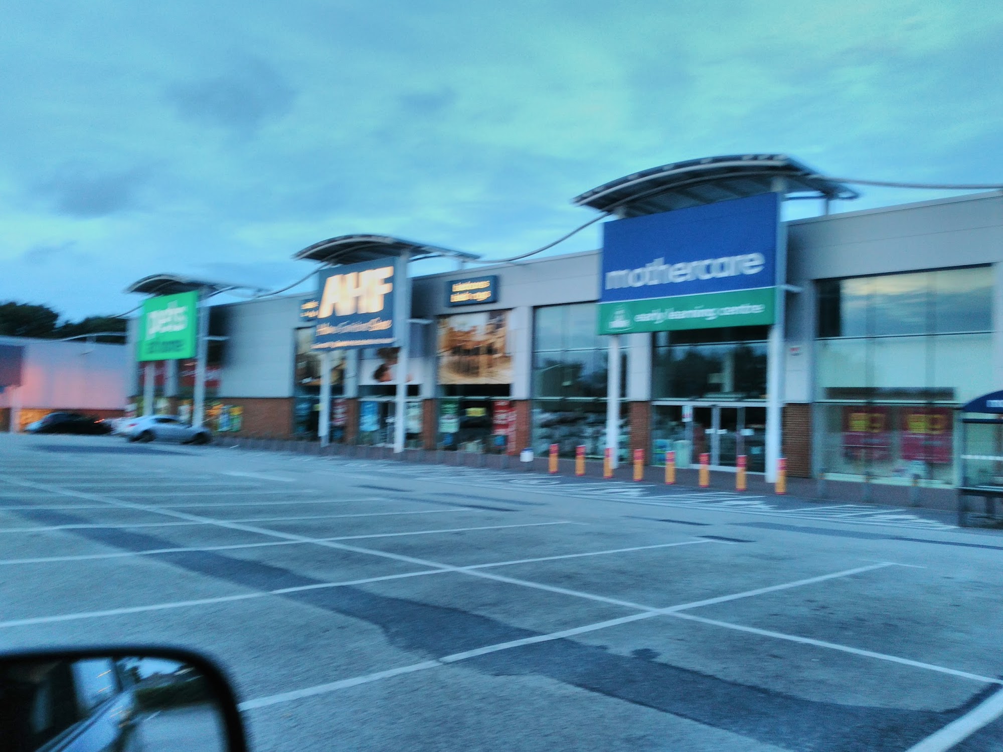 Poole Retail Park