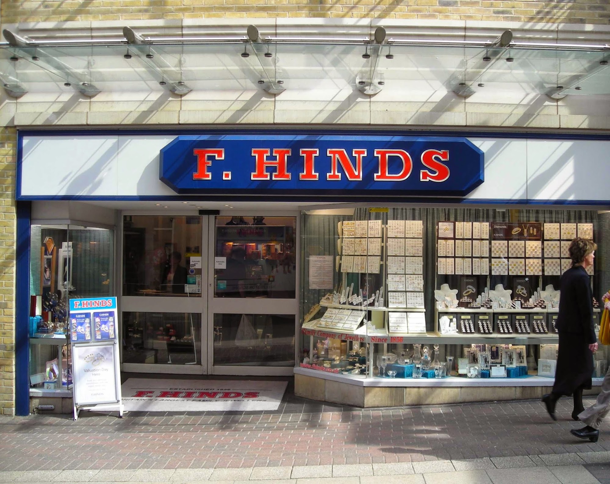 F.Hinds the Jewellers