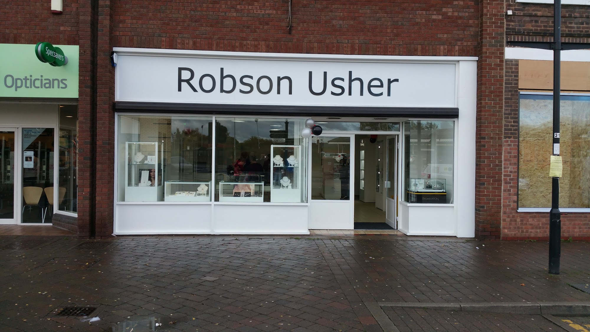 Robson Usher