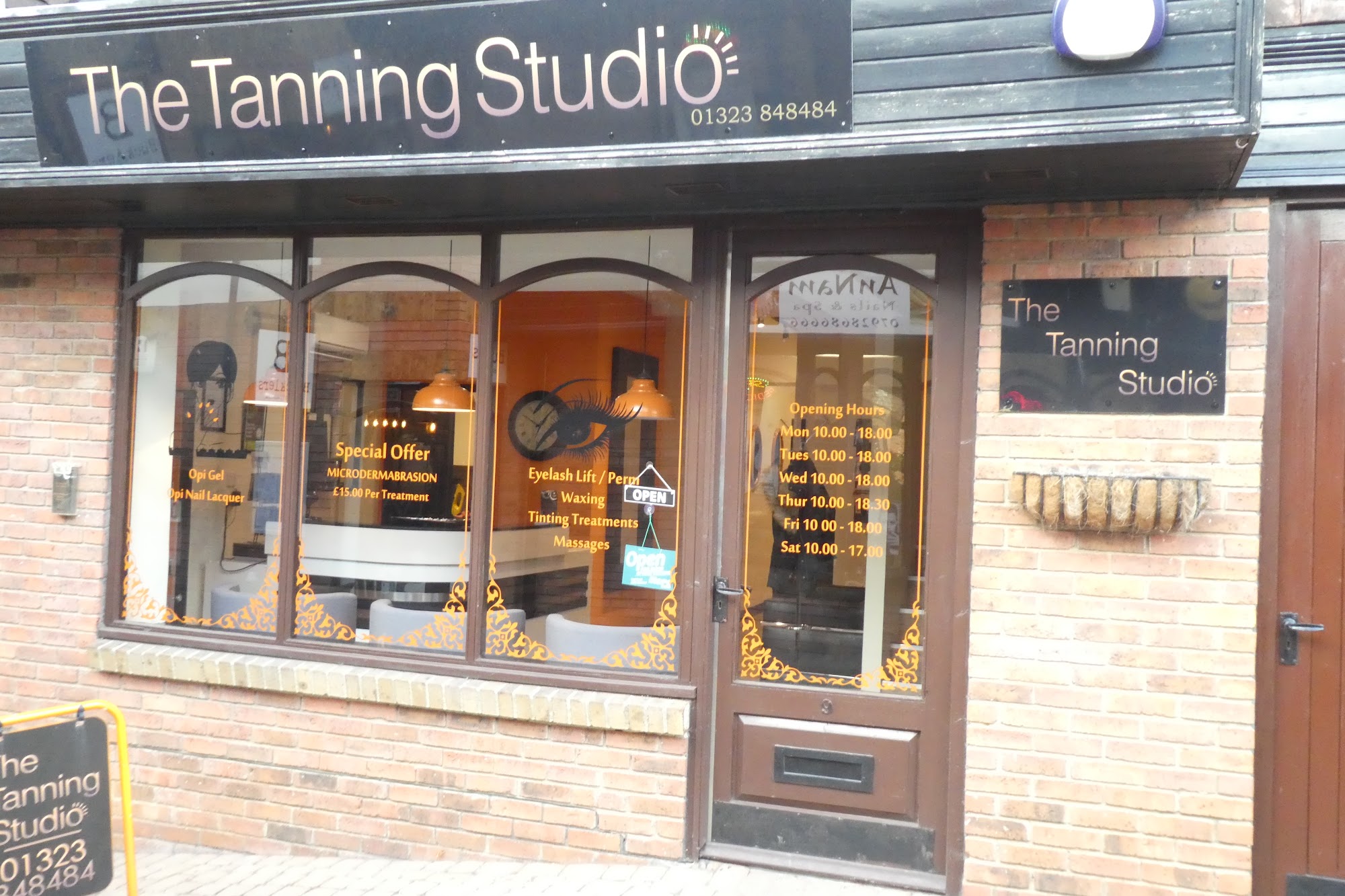 The Tanning Studio