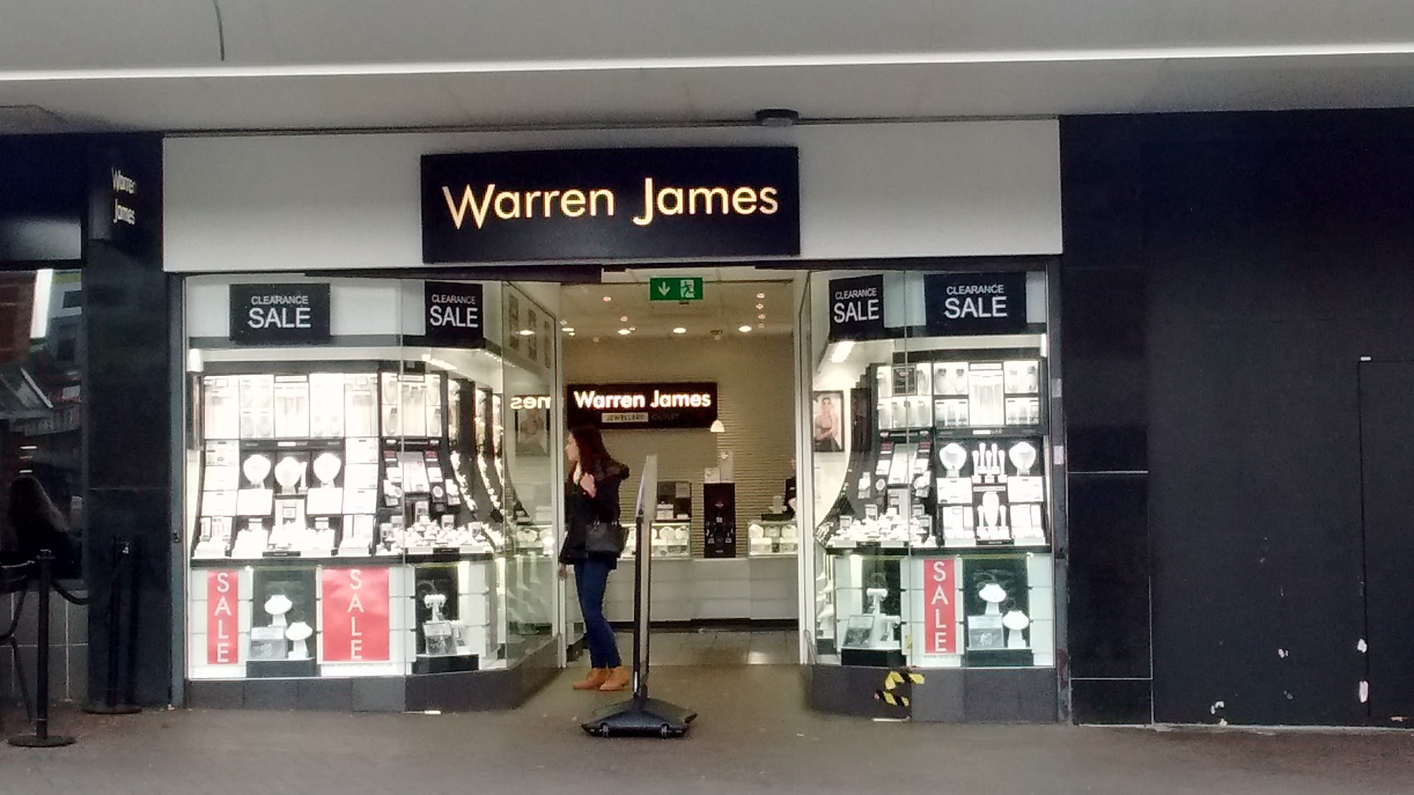 Warren James Jewellers - Southend