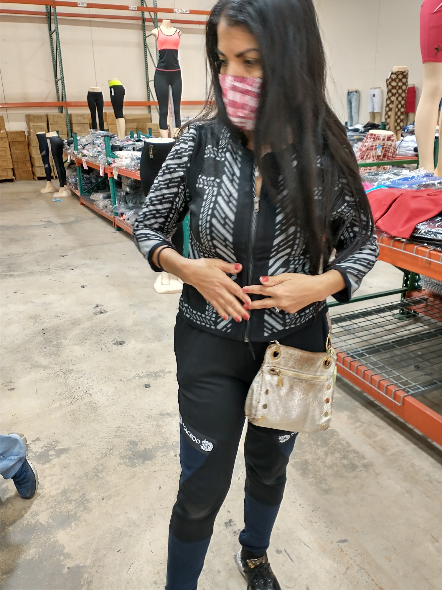 C Z Wholesale Inc
