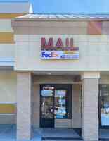 WILLIAMSBURG MAIL CENTER