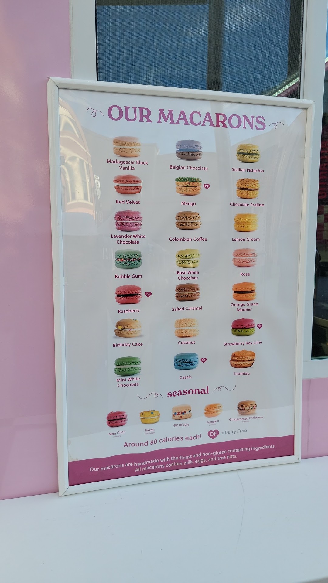 Le Macaron French pastries Menu