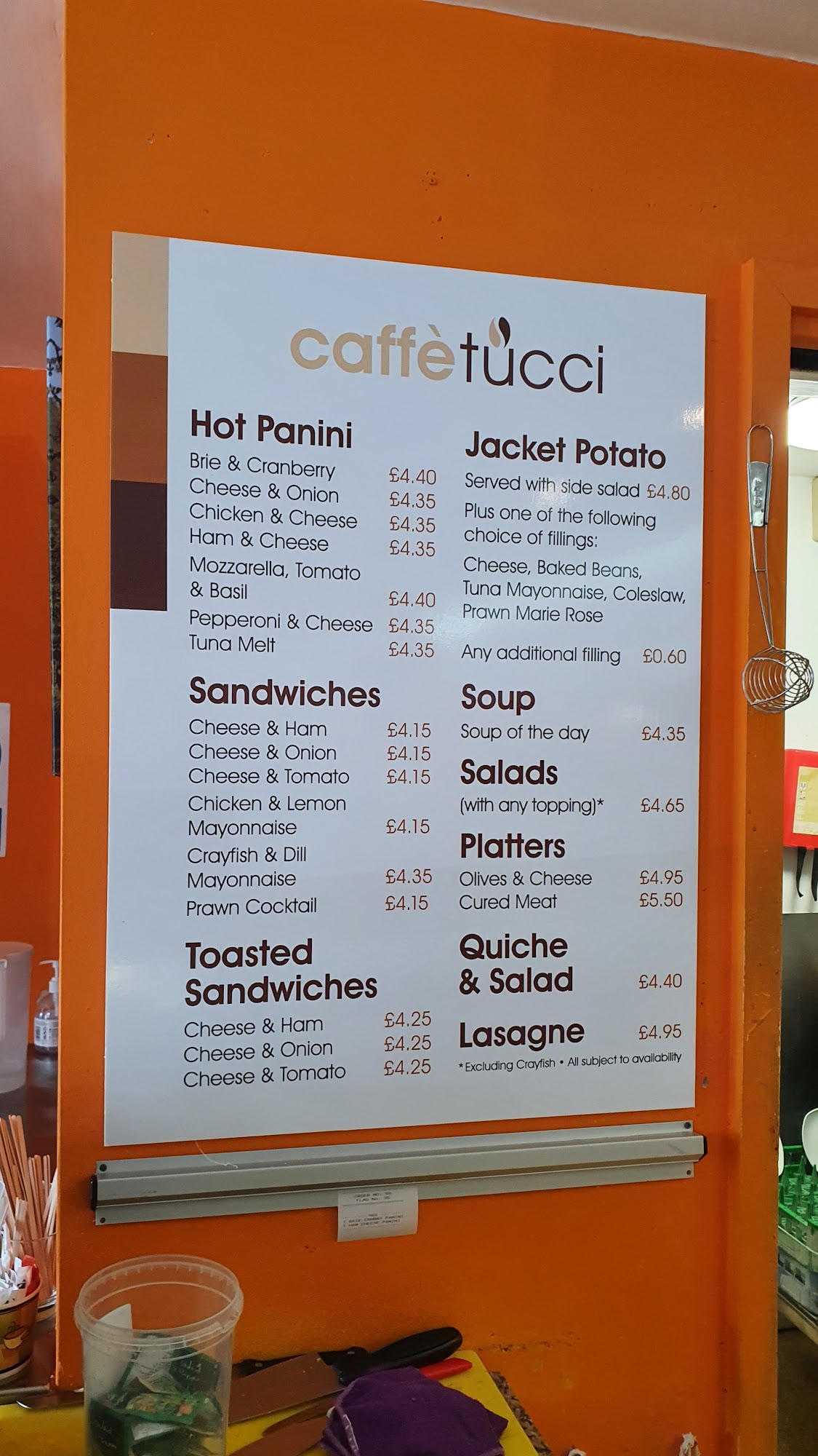 CAFFE TUCCI Menu