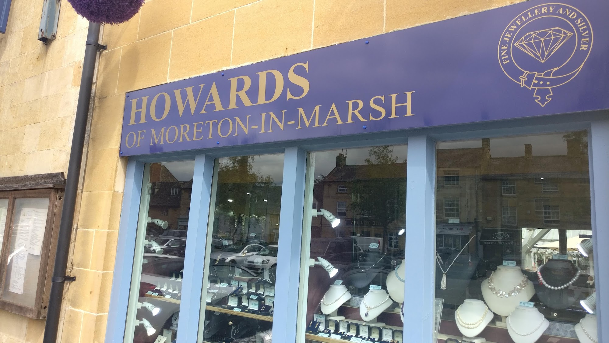 Howards Of Moreton