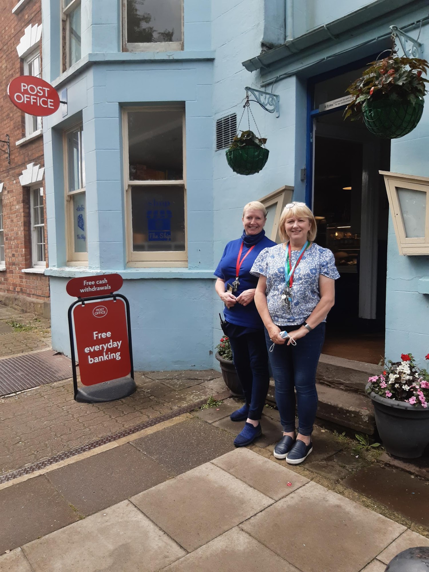 Newnham Post Office