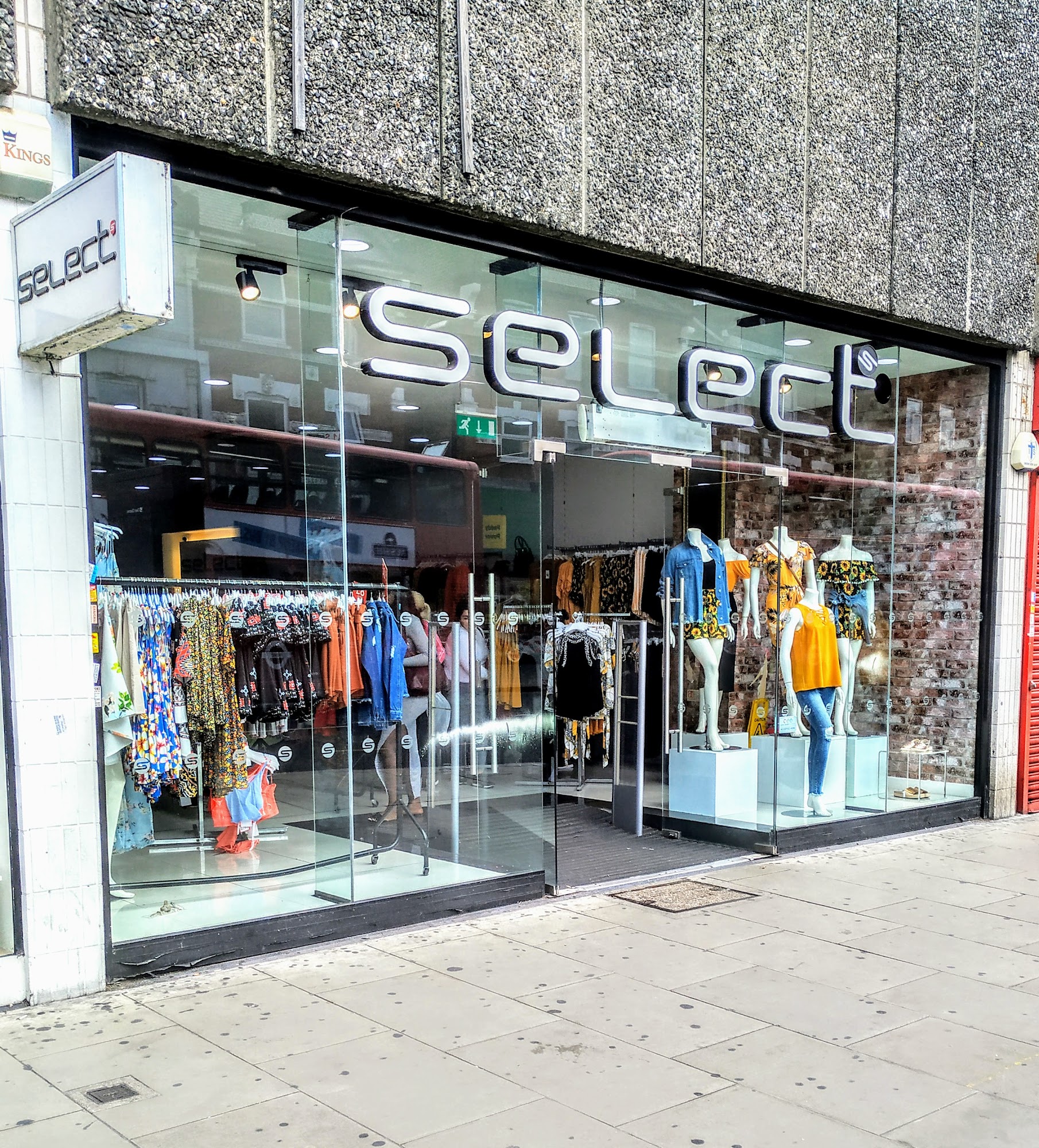 Select Fashion