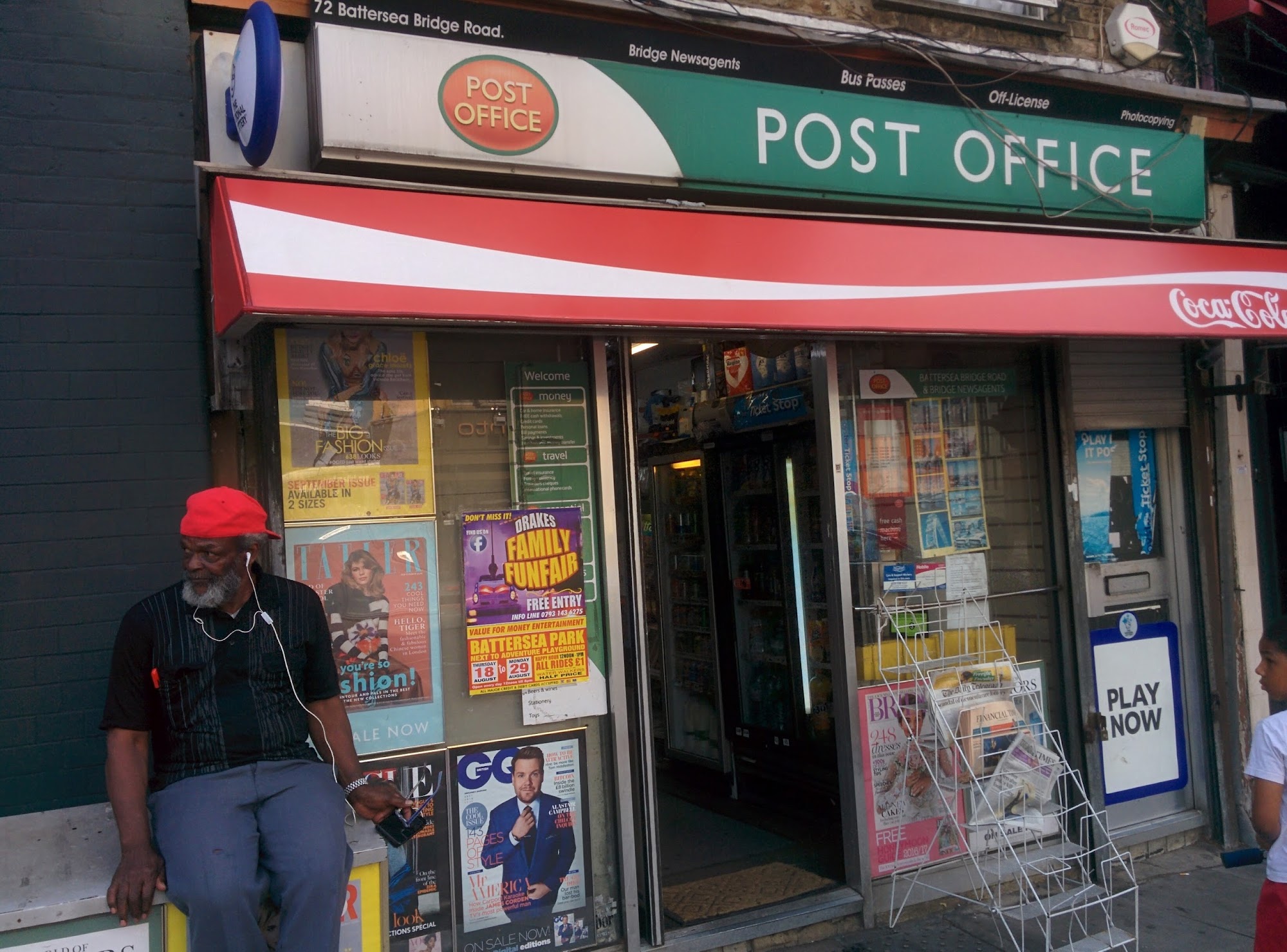 Battersea Bridge Road Sub -Post Office