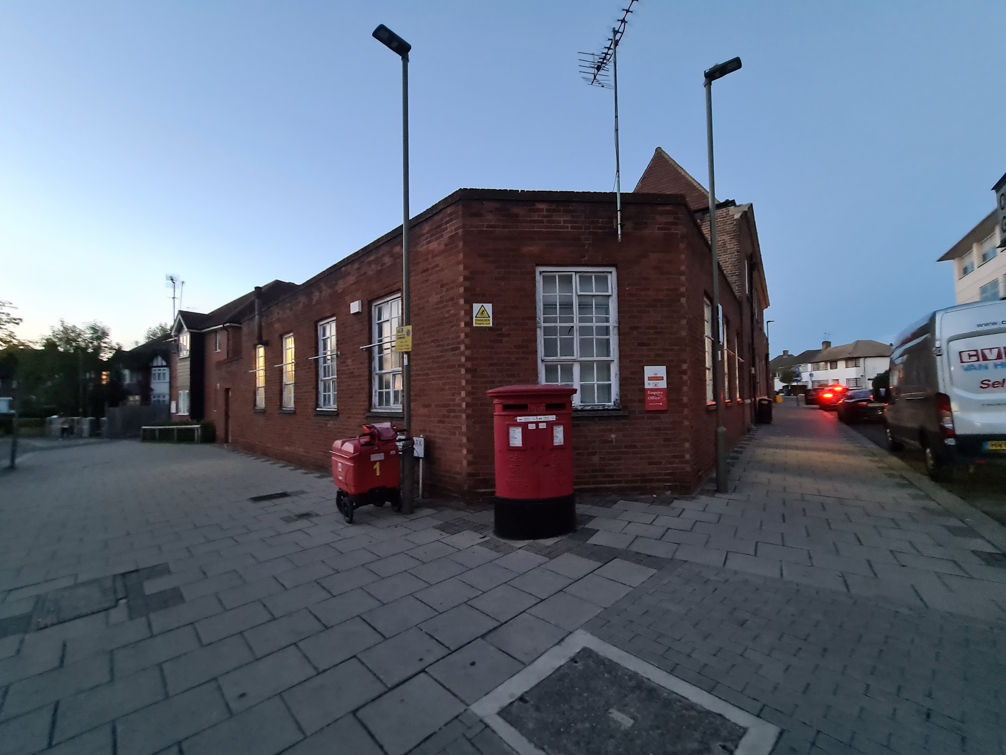 Royal Mail Group - Edgware Delivery Office