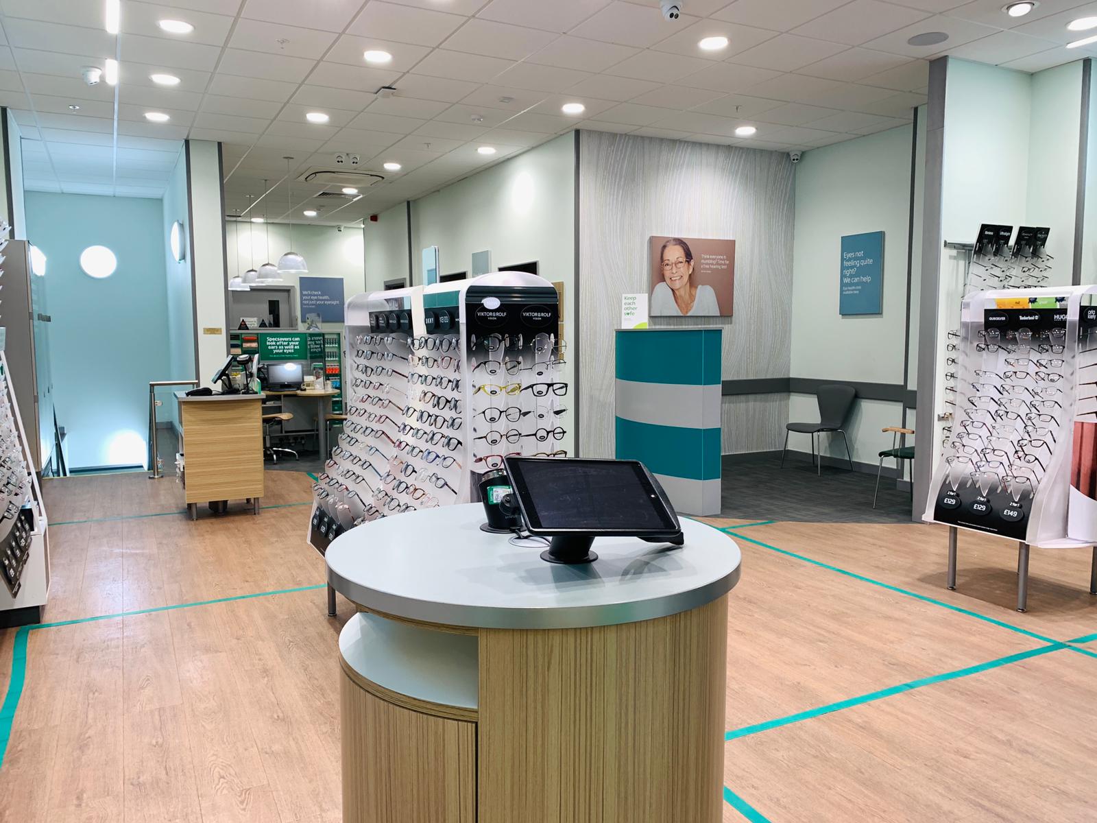 Specsavers Opticians and Audiologists - Hammersmith