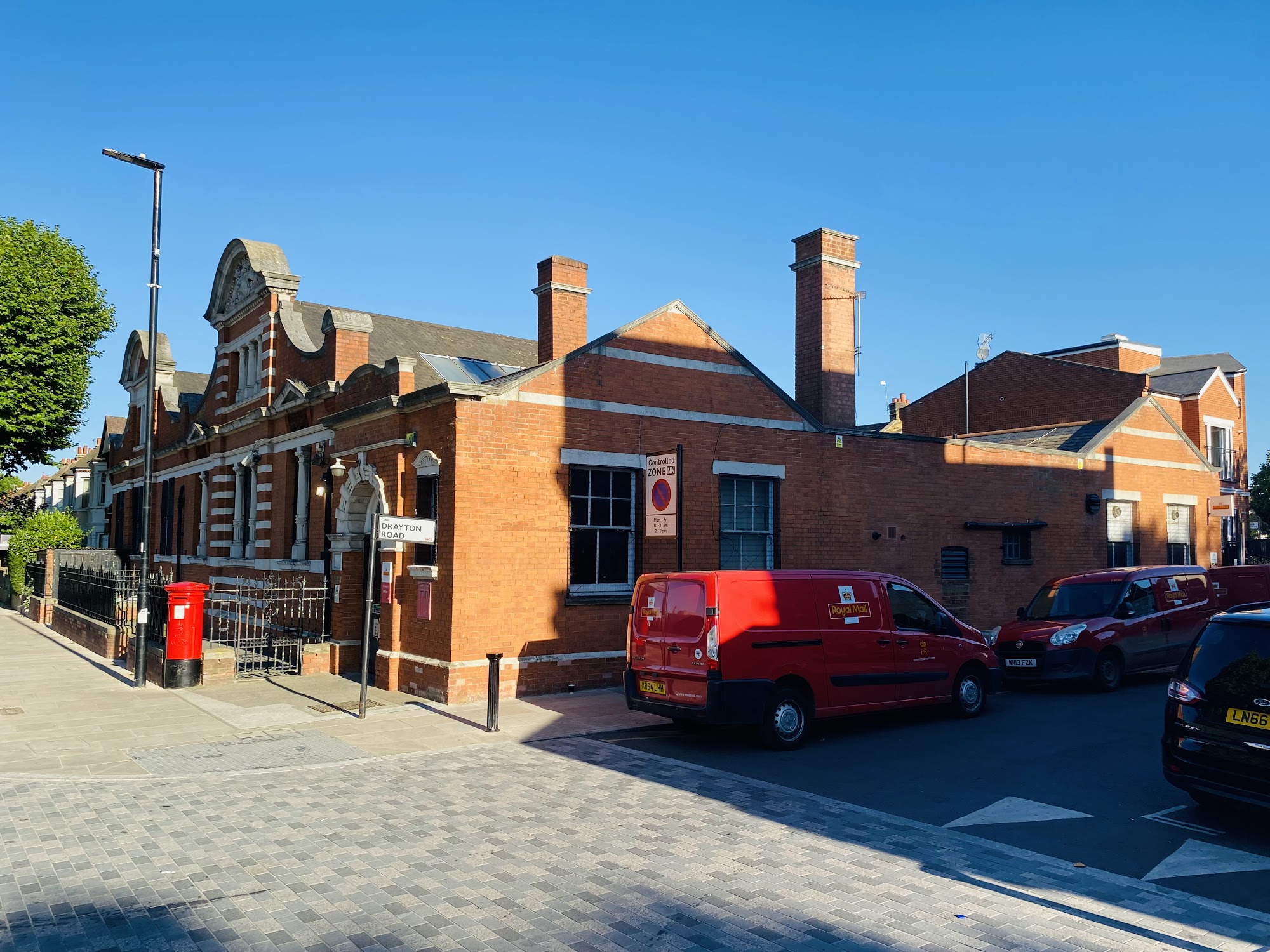 Royal Mail West Ealing Delivery Office