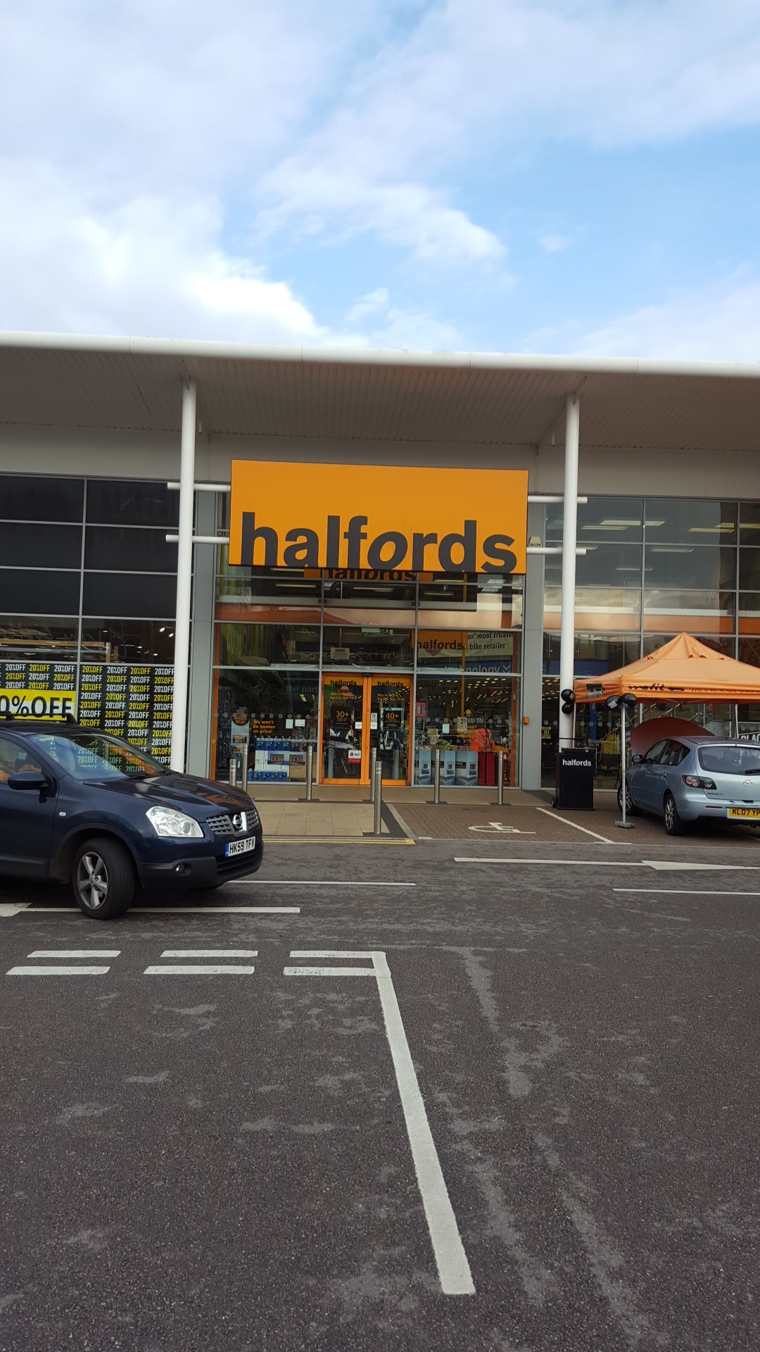 Halfords - Havant