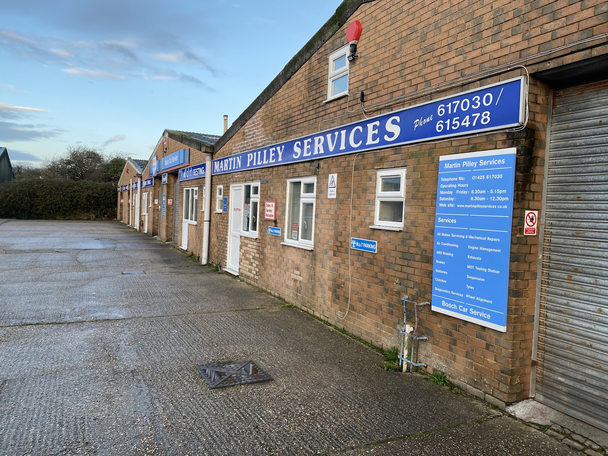 Martin Pilley Services - MPS Car Service Centre