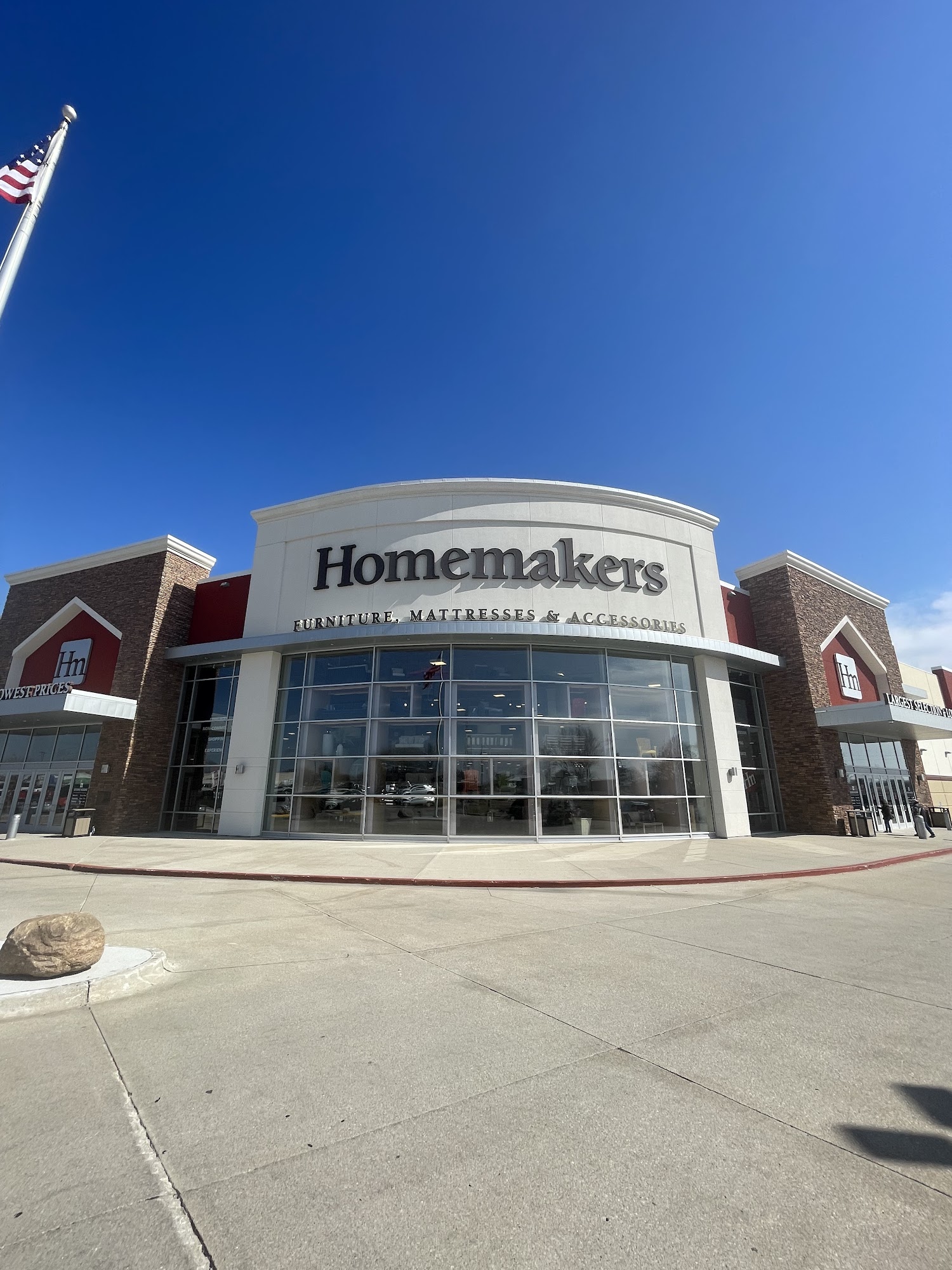 HOMEMAKERS FURNITURE - Urbandale IA - Hours, Directions, Reviews ...