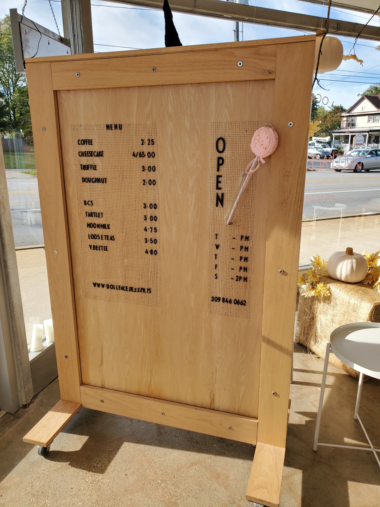 Dollface Desserts Menu